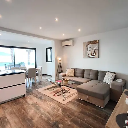 A Serene With A Sea View Appartamento